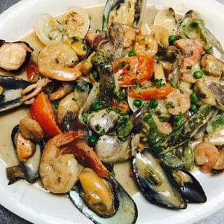 Saltado de Mariscos